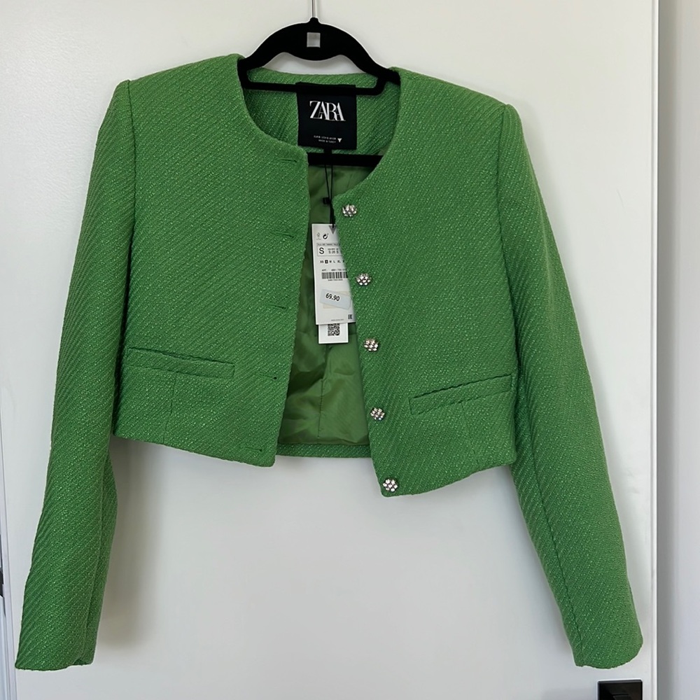 Green cropped Zara blazer